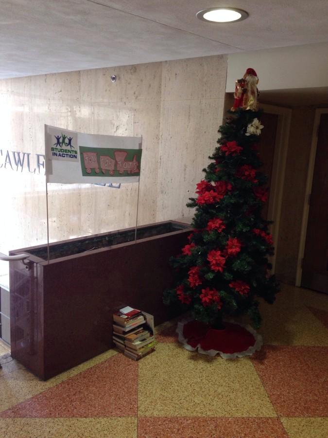 SIA+has+set+up+the+Toys+for+Tots+at+Saint+Benedict%27s+Prep.%0A