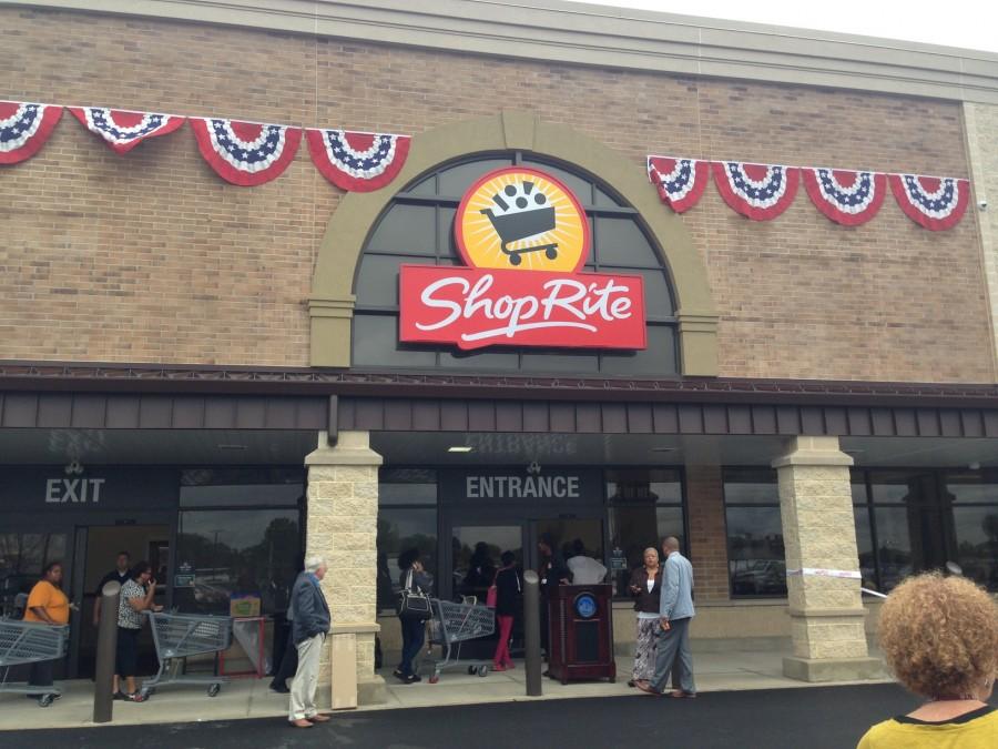 The+new+ShopRite+opened+on+September+30th%2C+2015.+It+is+located+on+Springfield+Avenue+in+Newark.