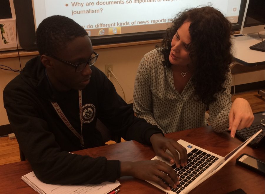 Newsroom+Production+student+Obed+Narcisse+discussing+his+experiences+with+Checkology+to+the+News+Literacy+Project%27s+Vice+President+for+Digital+Media%2C+Darragh+Worland.
