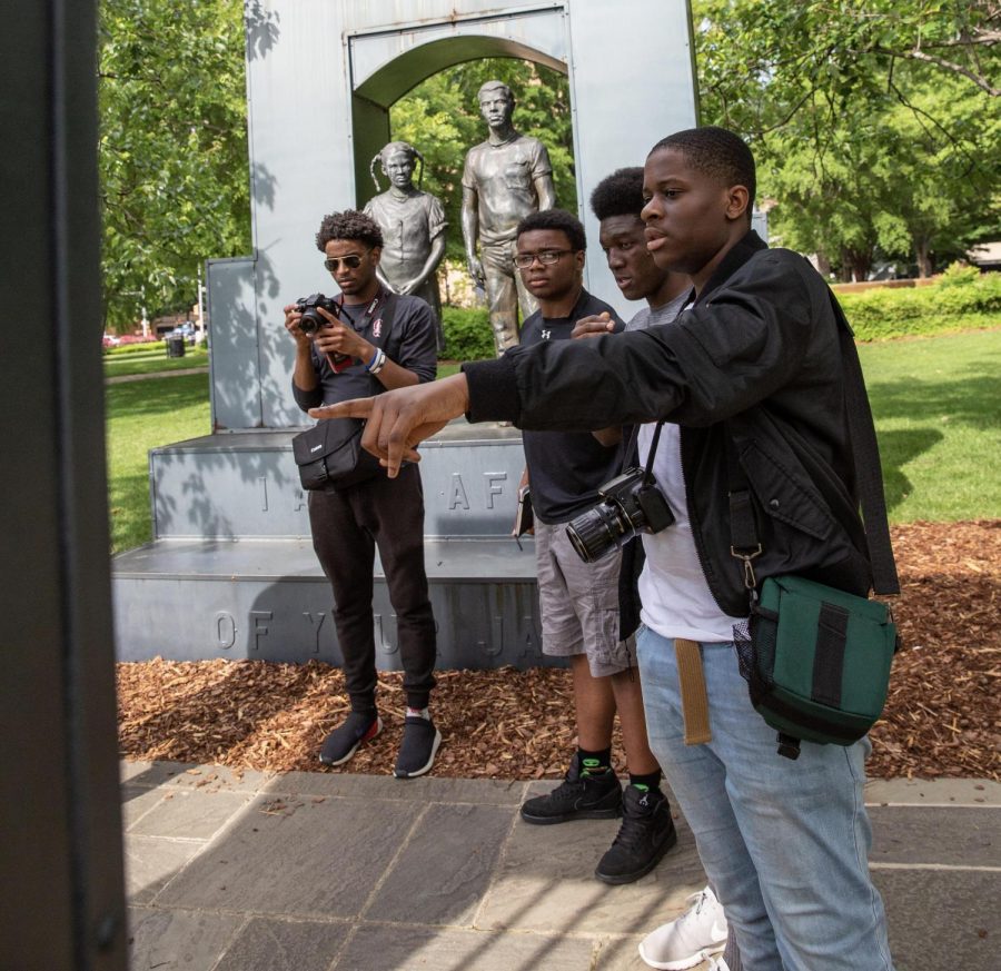 During+a+visit+to+the+South%2C+SBP+students+toured+iconic+sites+in+the+Civil+Rights+movement%2C+including+statues+in+Kelly+Ingram+Park.