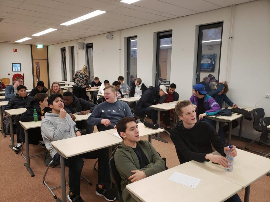 SBP students join their hosts in a Netherlands exchange program at the Jac. P. Thijsse School in Castricum, The Netherlands.